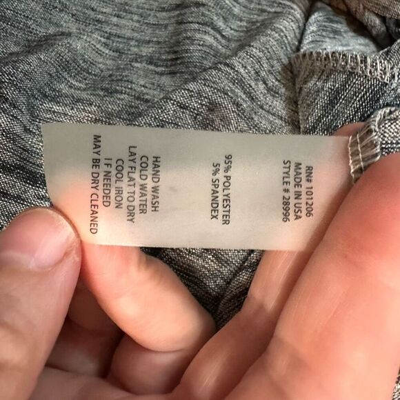 Soft Surroundings silver blouse size medium - Picture 6 of 6